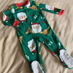 Carters 3T Christmas green zip up onesie PJ’s